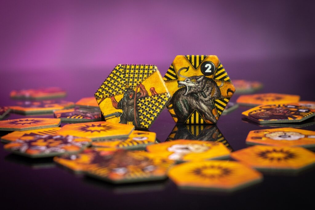 BEASTS_product2-18_Easy-Resize.com